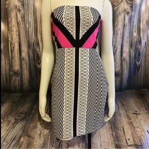 Express-geometric print, strapless bodycon mini dress